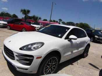  Salvage Porsche Macan
