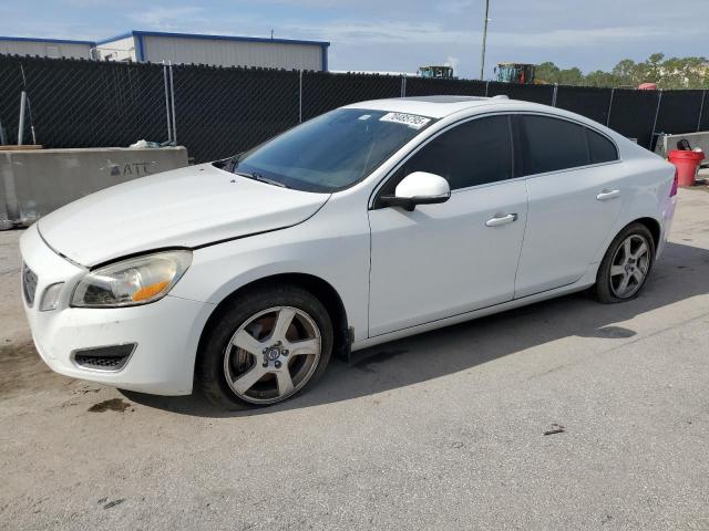  Salvage Volvo S60