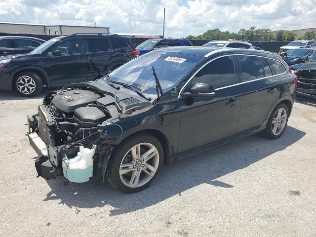  Salvage Volvo V60