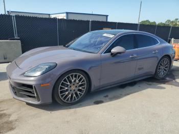  Salvage Porsche Panamera