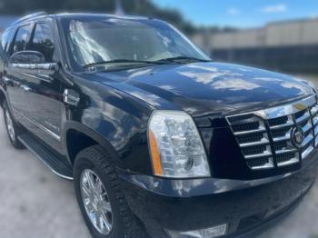  Salvage Cadillac Escalade