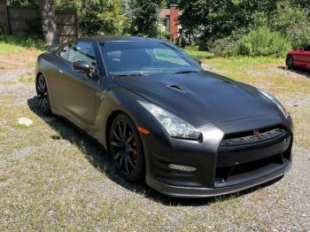  Salvage Nissan Gtr