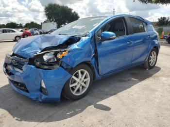  Salvage Toyota Prius