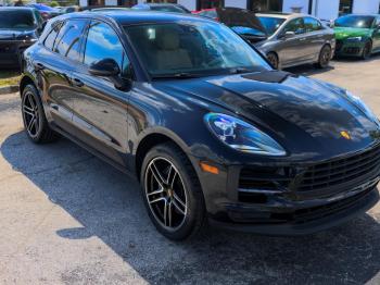  Salvage Porsche Macan