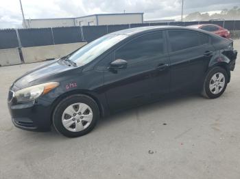  Salvage Kia Forte