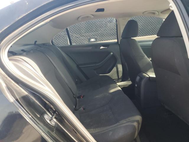 Volkswagen Jetta Base Image 11