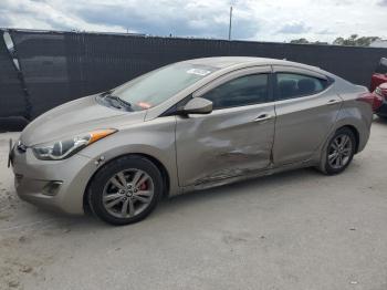  Salvage Hyundai ELANTRA