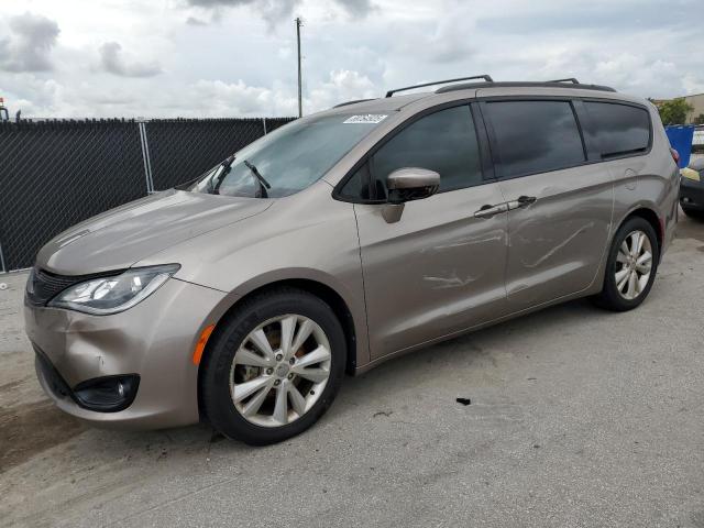  Salvage Chrysler Pacifica