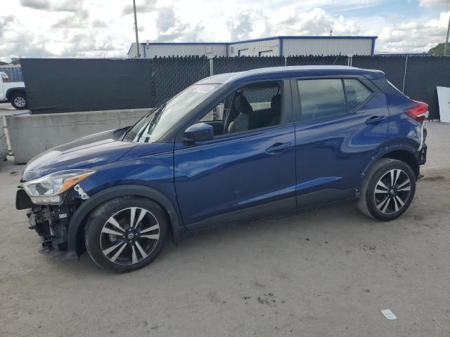  Salvage Nissan Kicks