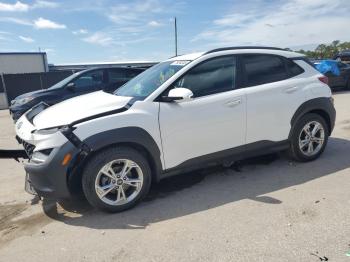  Salvage Hyundai KONA