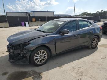  Salvage Mazda 3