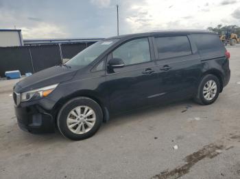  Salvage Kia Sedona