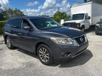  Salvage Nissan Pathfinder