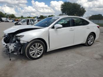  Salvage Lexus Es