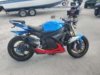  Salvage Suzuki Gsxr750