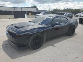  Salvage Dodge Challenger