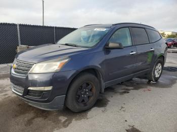  Salvage Chev Traverse