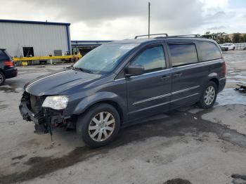  Salvage Chrysler Minivan