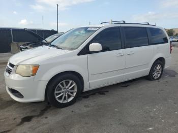  Salvage Dodge Caravan
