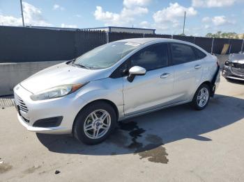  Salvage Ford Fiesta