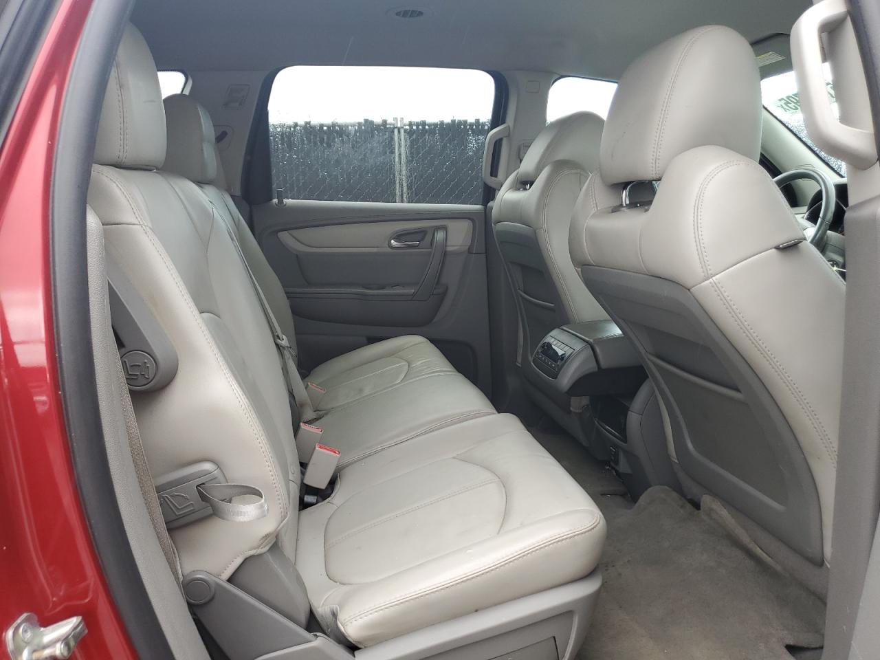 Chevrolet Traverse Lt Image 13