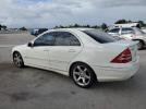 Mercedes-Benz C-Class 230 Image 2