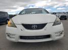 Toyota Camry Se Image 11