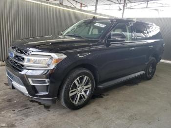  Salvage Ford Expedition
