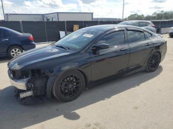  Salvage Chrysler 200