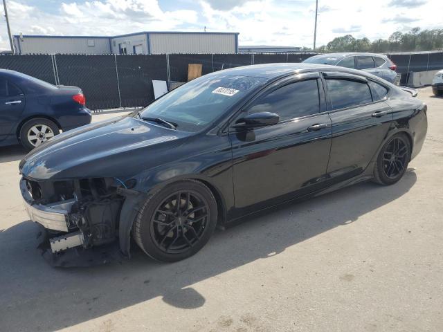  Salvage Chrysler 200