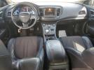 Chrysler 200 S Image 6