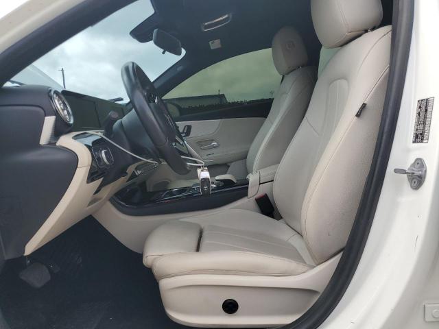 Mercedes-Benz A-Class 220 Image 2