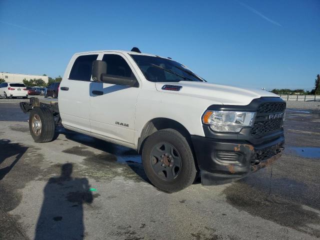 Ram 2500 Tradesman Image 3