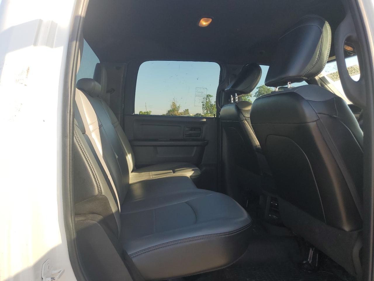 Ram 2500 Tradesman Image 9