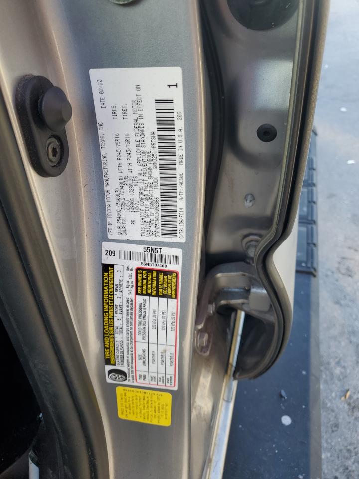 Toyota Tacoma Double Cab Image 10