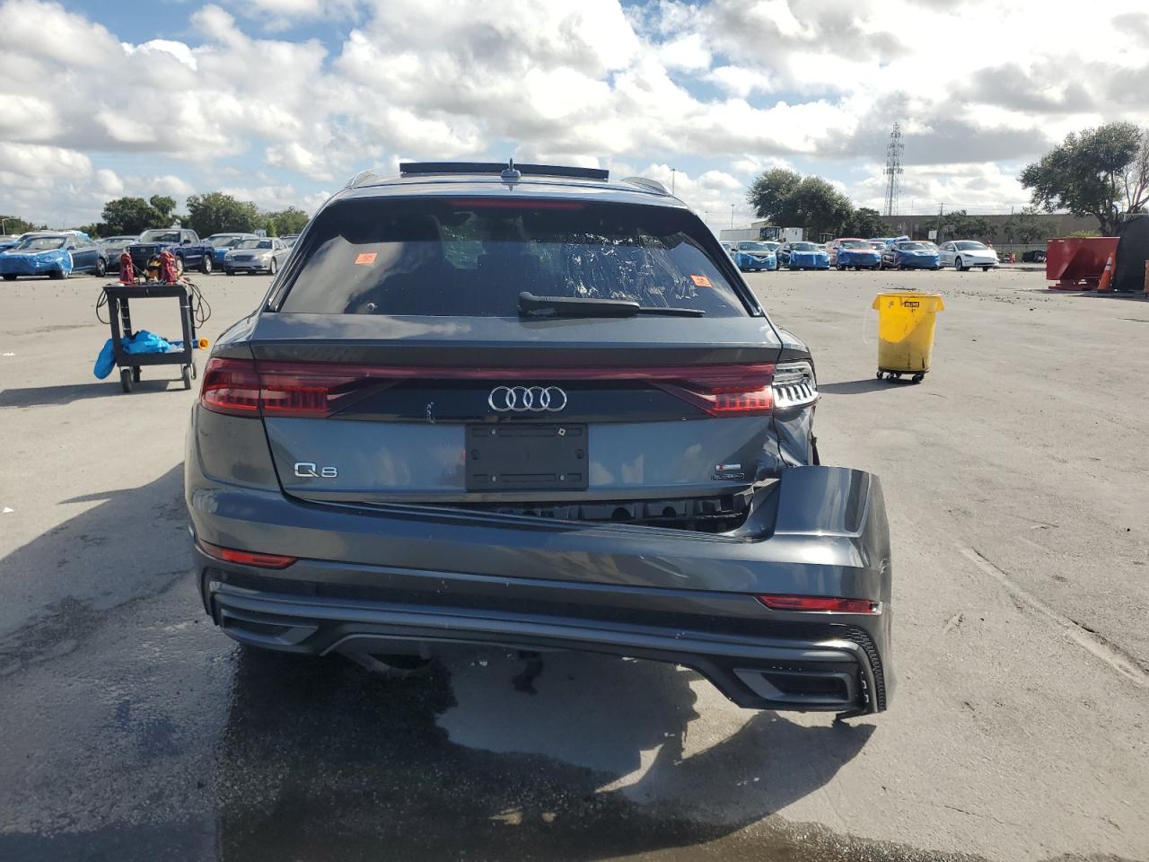 Audi Q8 Premium Plus S-line Image 3