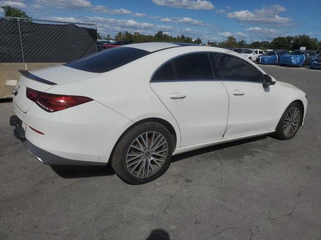 Mercedes-Benz Cla-class 250 Image 2