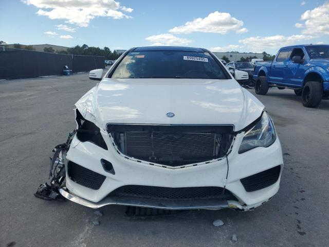 Mercedes-Benz E-Class 400 Image 4