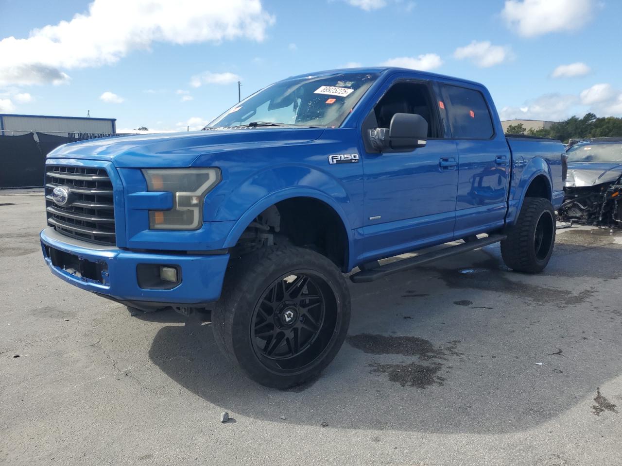 Ford F-150 Supercrew Image 1
