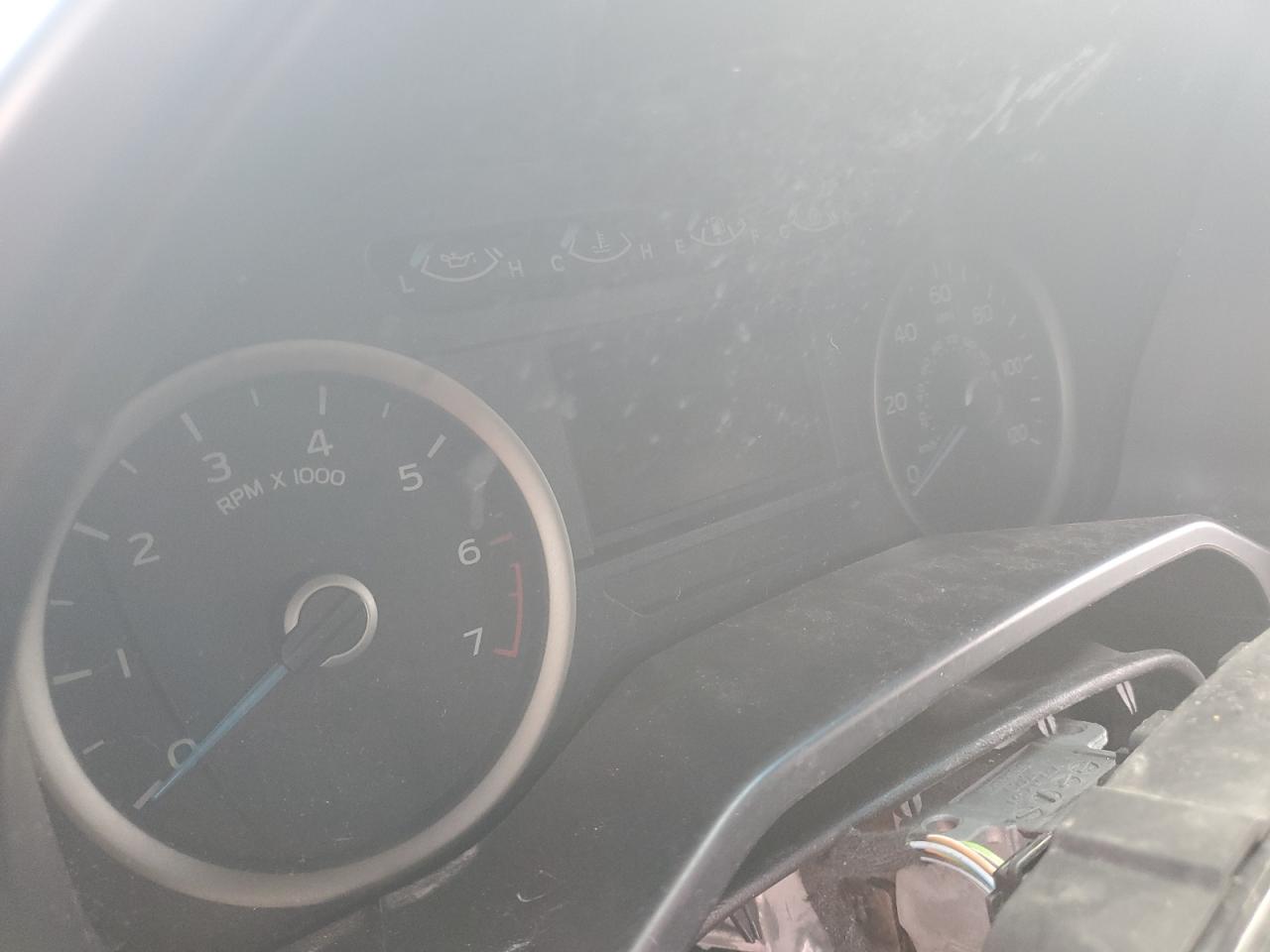 Ford F-150 Supercrew Image 12