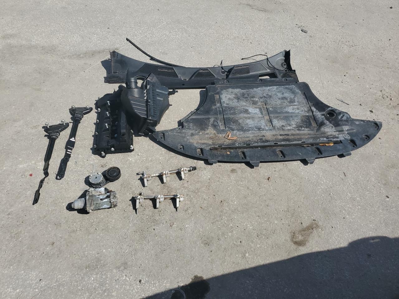 Jaguar XJ Portfolio Image 7