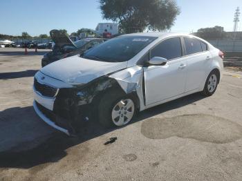  Salvage Kia Forte