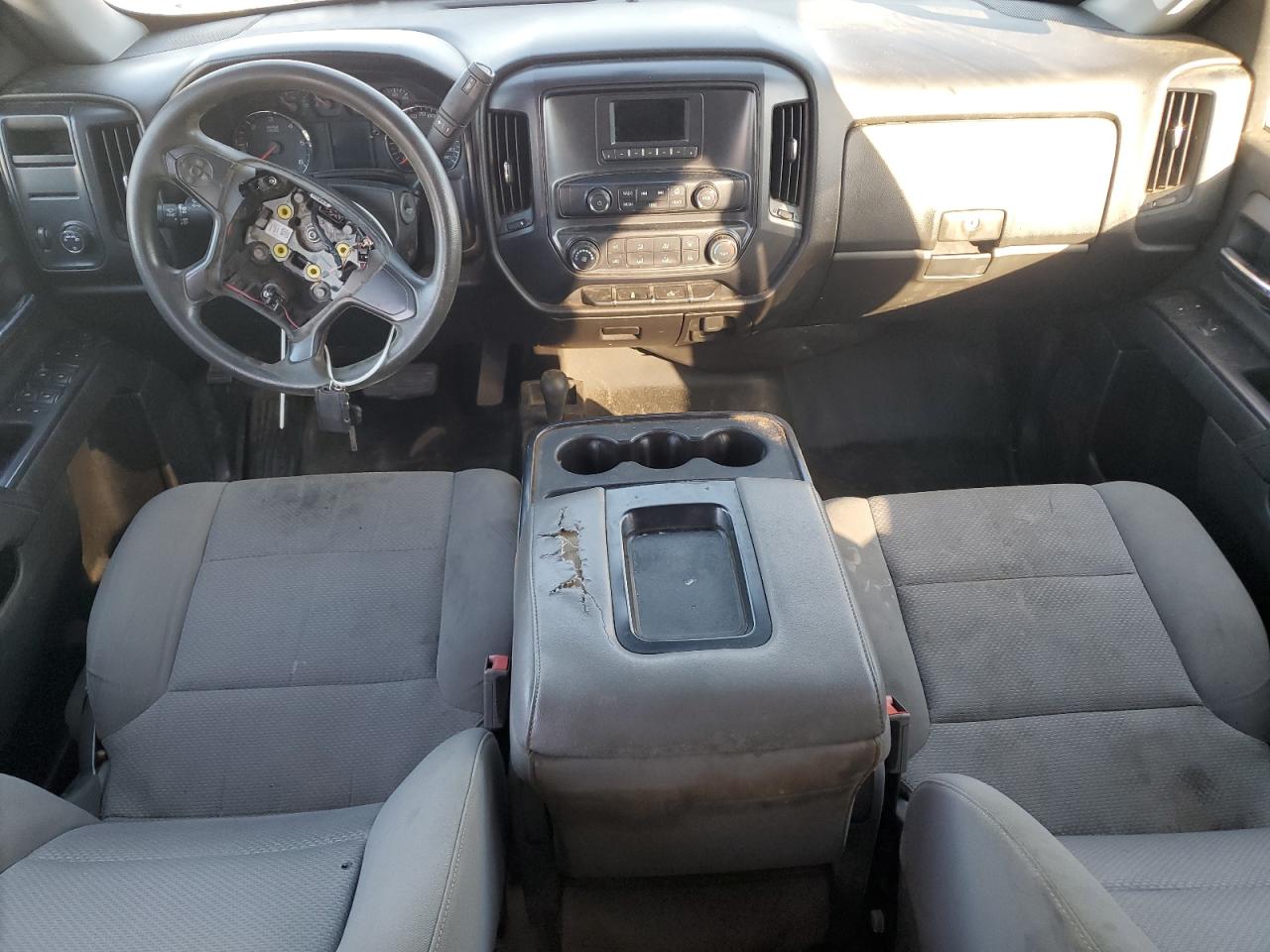 Chevrolet Silverado K1500 Image 4