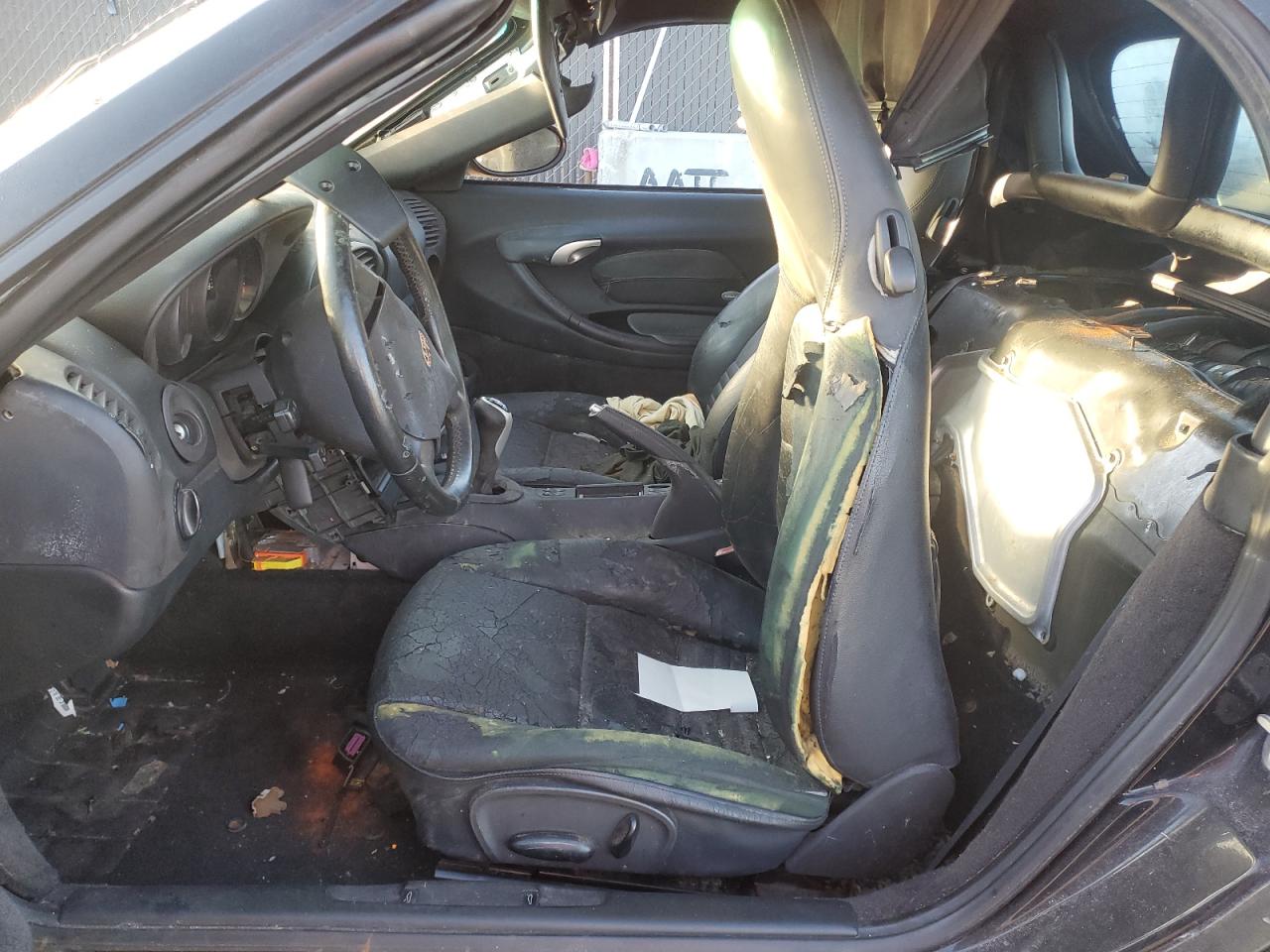 Porsche Boxster Image 3