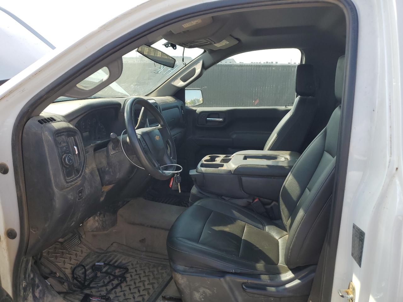 Chevrolet Silverado C1500 Image 4