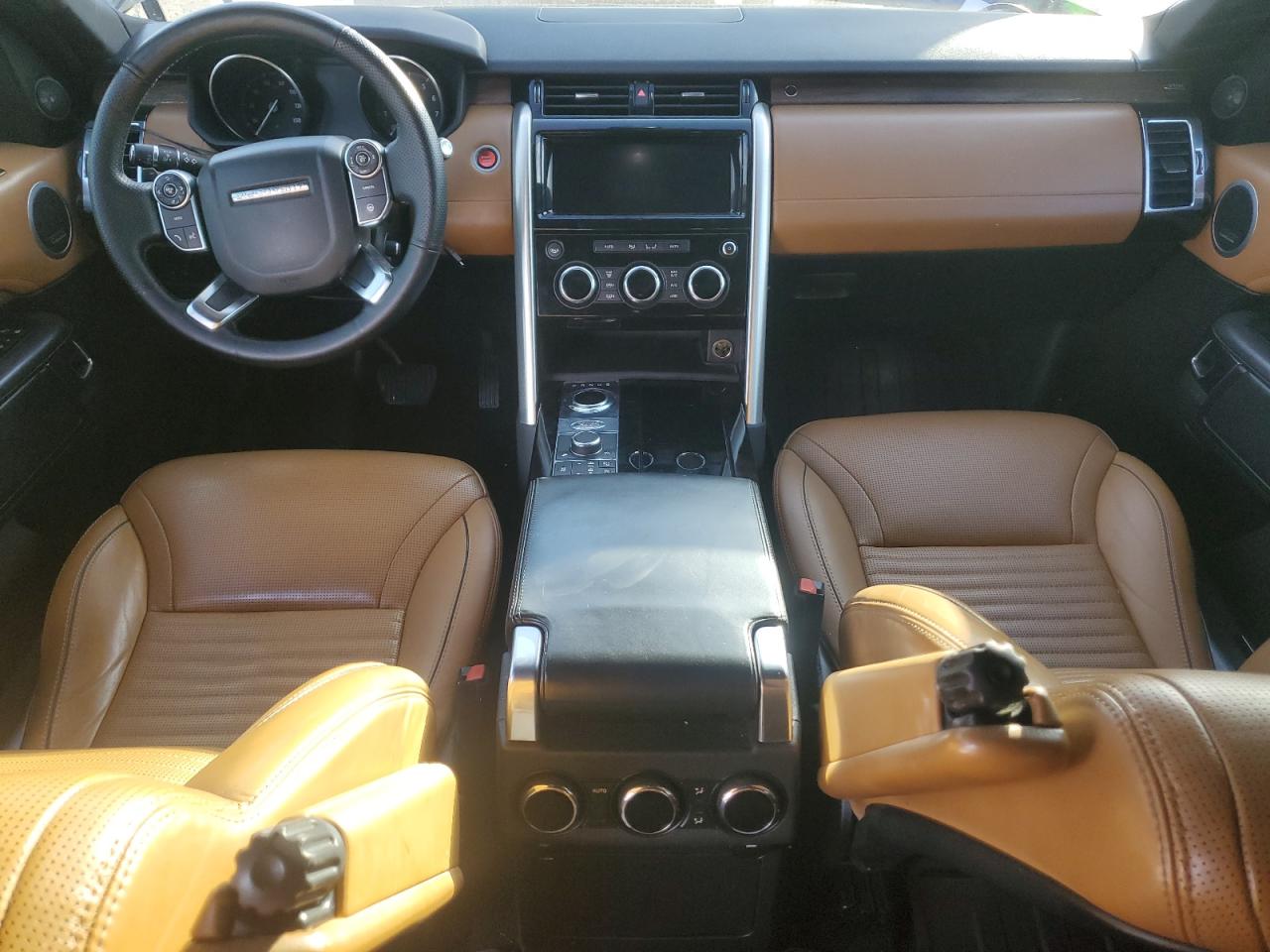 Land Rover Discovery Hse Luxury Image 13