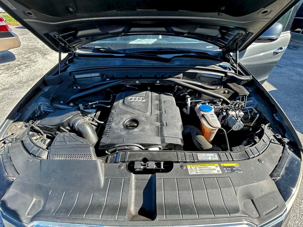 Audi Q5 Premium Image 4