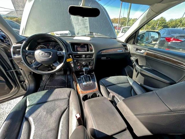 Audi Q5 Premium Image 10