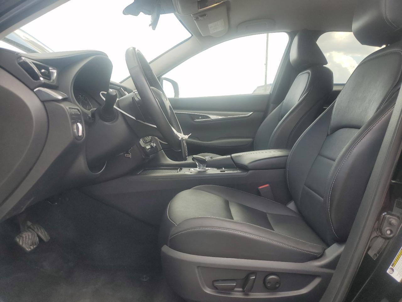 INFINITI Qx Pure Image 14