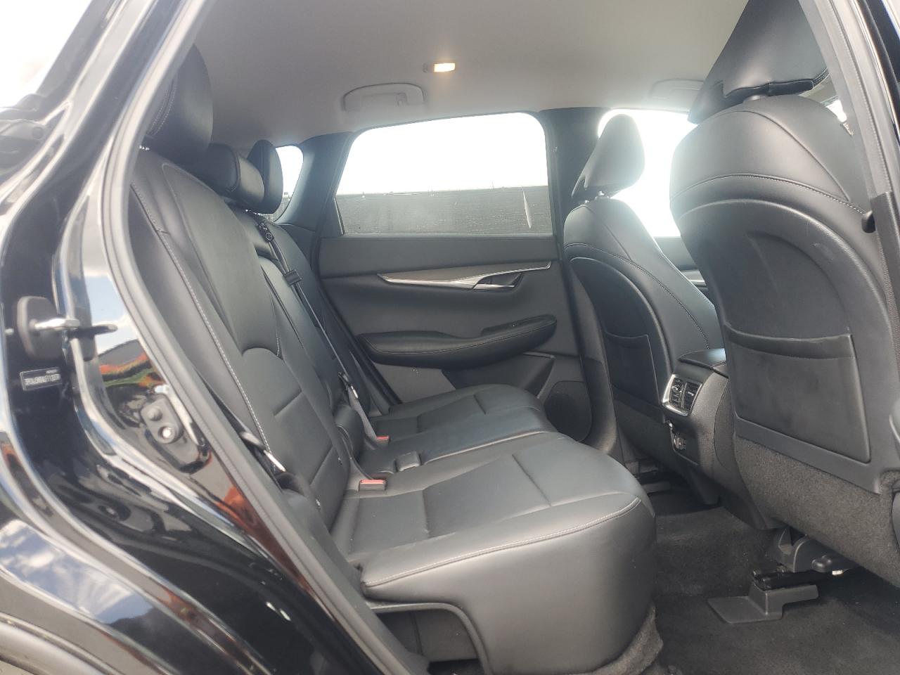 INFINITI Qx Pure Image 9